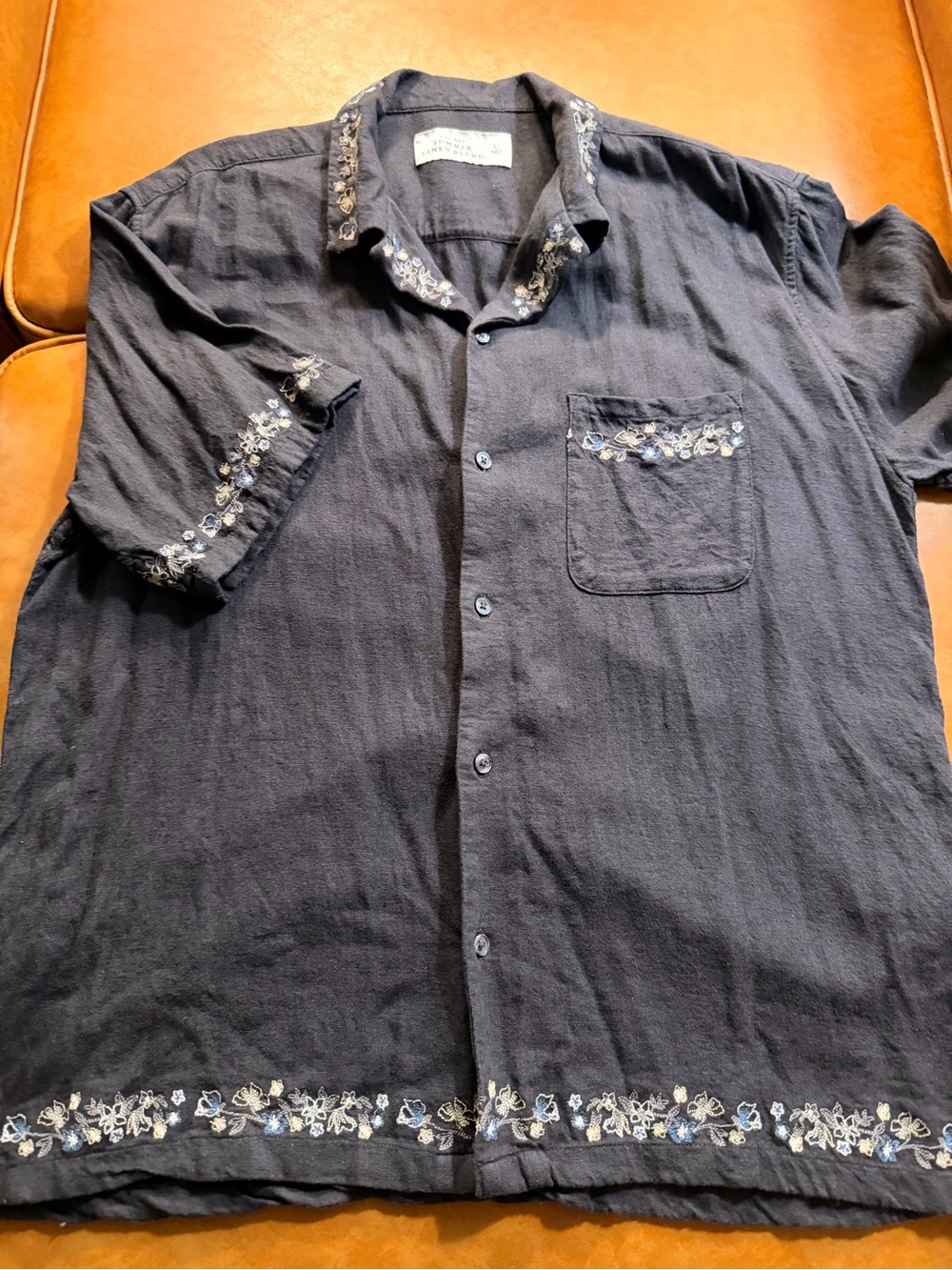 Abercrombie Linen Floral Embroidered Black Short-Sleeve Shirt